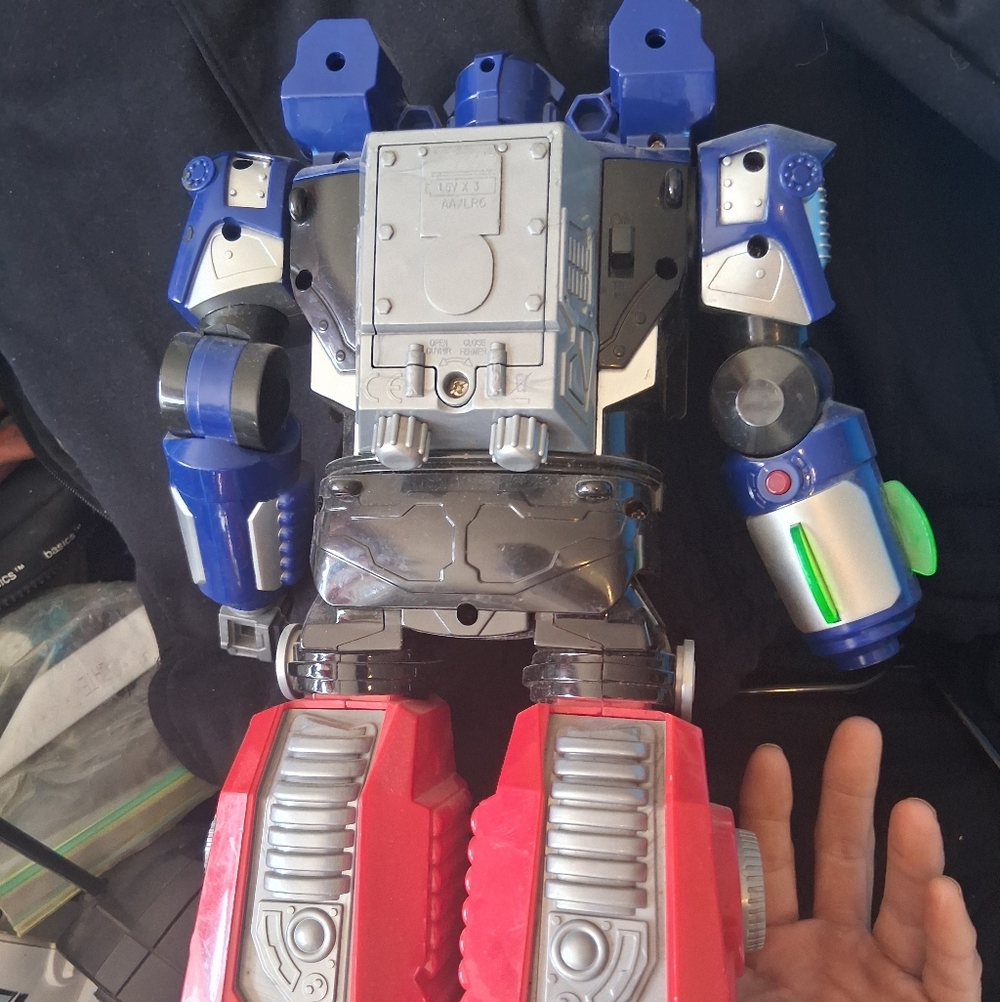 Transformer - Picture 2 of 3